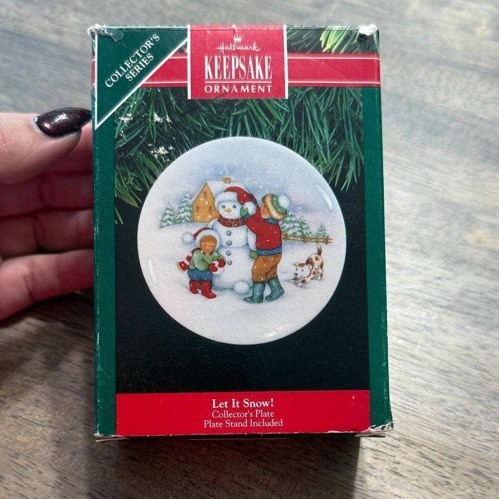 Hallmark 1991 Let It Snow Porcelain Collector Plate Ornament with Box